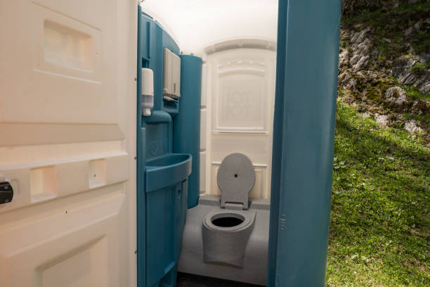 Portable Toilet Options We Offer in Gig Harbor, WA